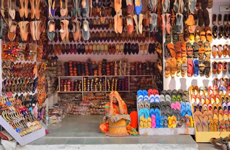 replica shoes market in mumbai|mumbai shoe market.